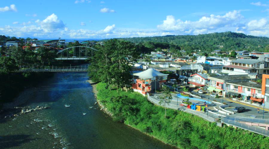 ¿Cuáles son las opciones de vehículos más populares en Tena?